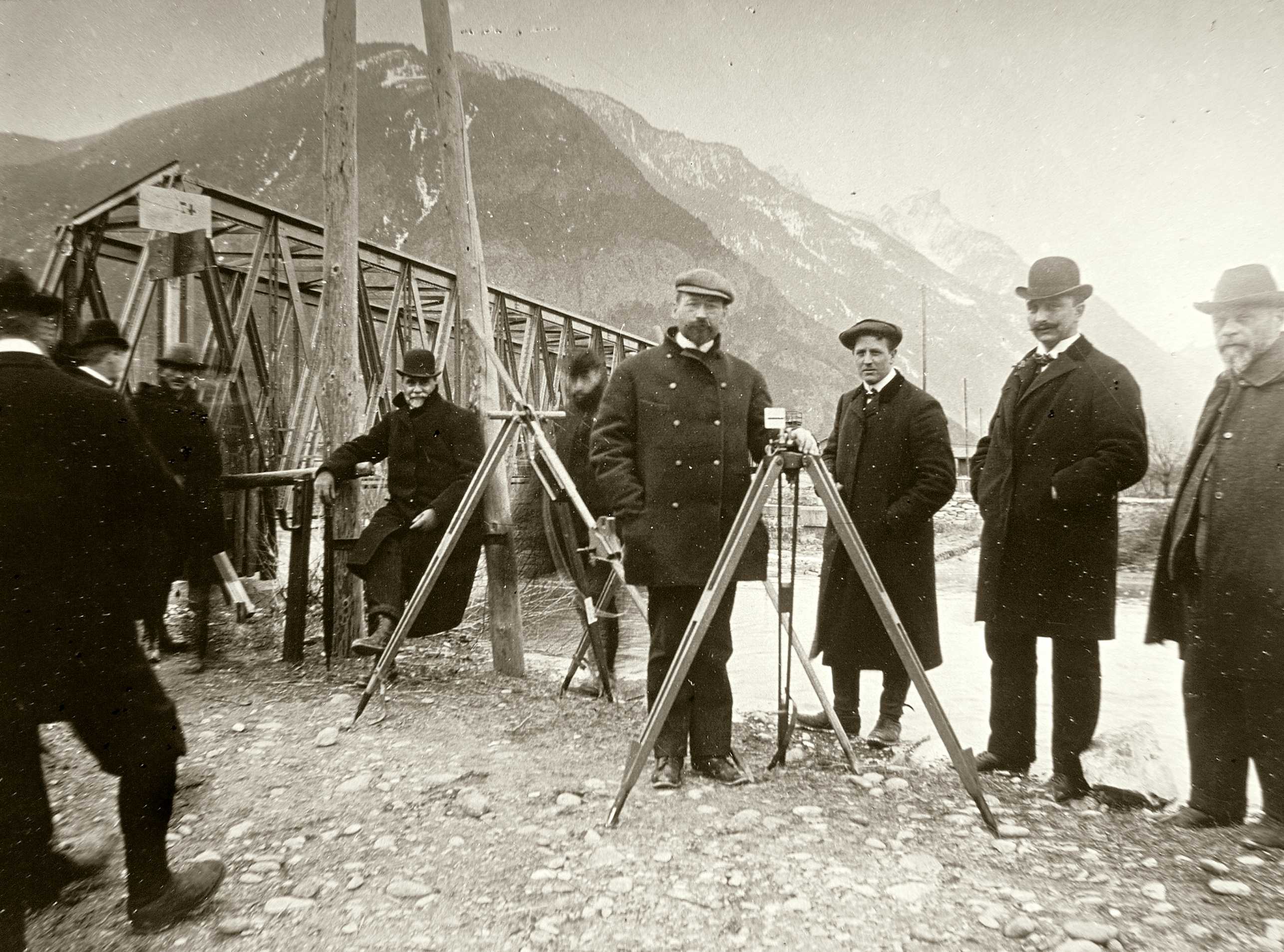 Enlarged view: Survey of the Simplon base tunnel, ca. 1906